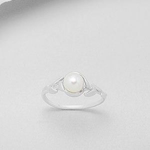 033 🆕 925 Silver Leaf Freshwater Pearl Ring